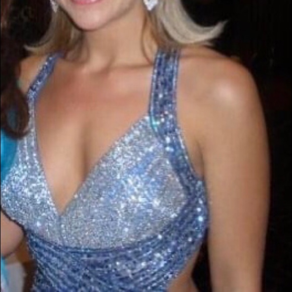 Pageant Gown - Picture 5 of 6